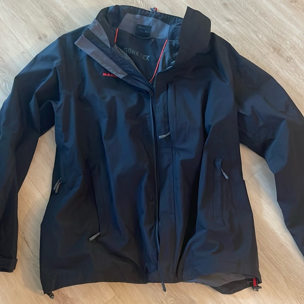 Mammut Mens Gore-Tex black jacket 2 XL